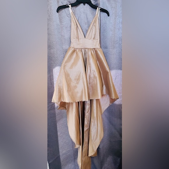 High Low champagne color Dress - Picture 4 of 8